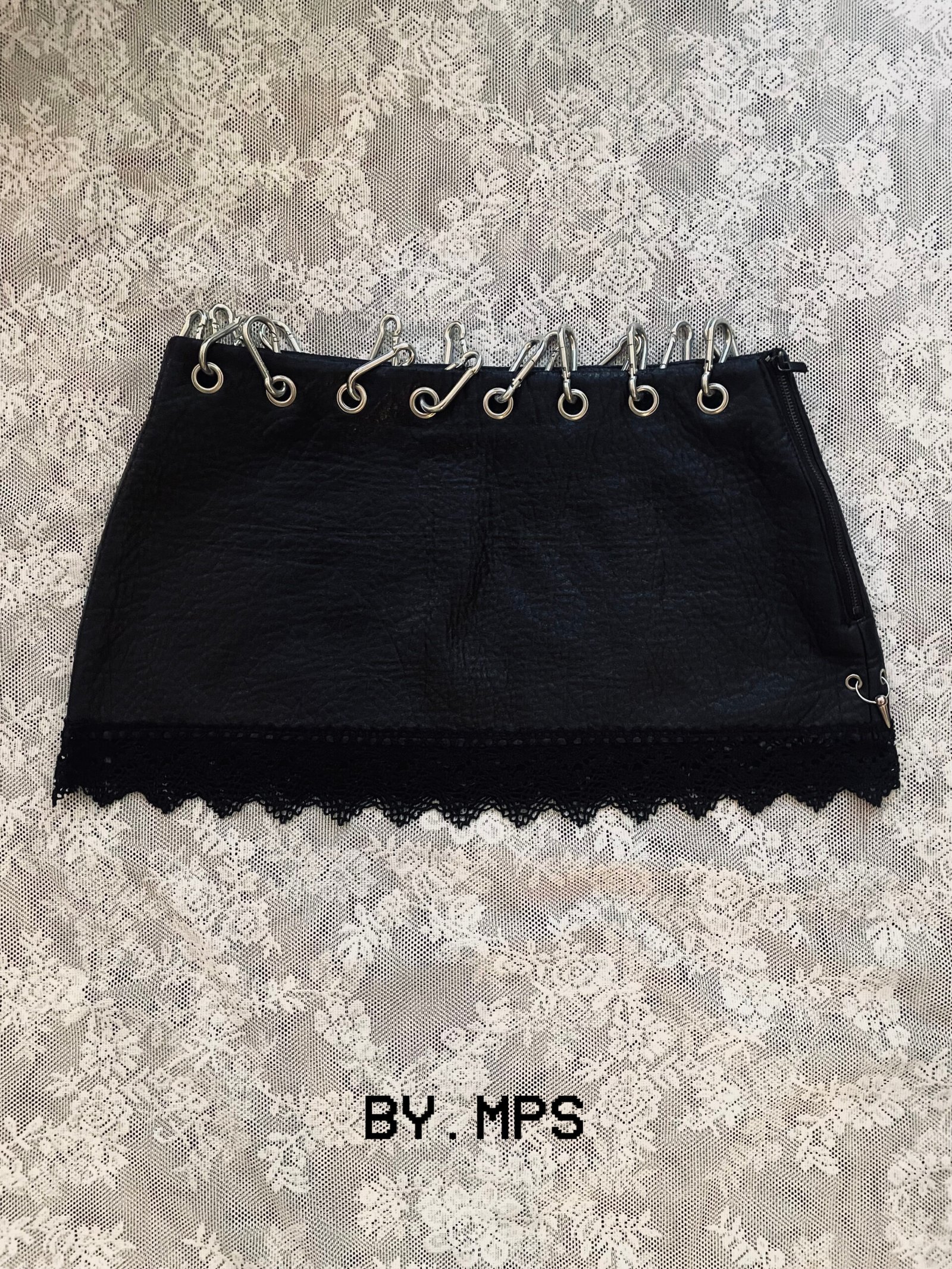 Skirt Hook - Image 2